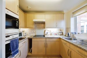 KITCHEN- click for photo gallery